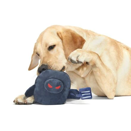 Hash-Slinging Slasher Plush 2-in-1 Rip and Reveal Dog Toy - Image 4
