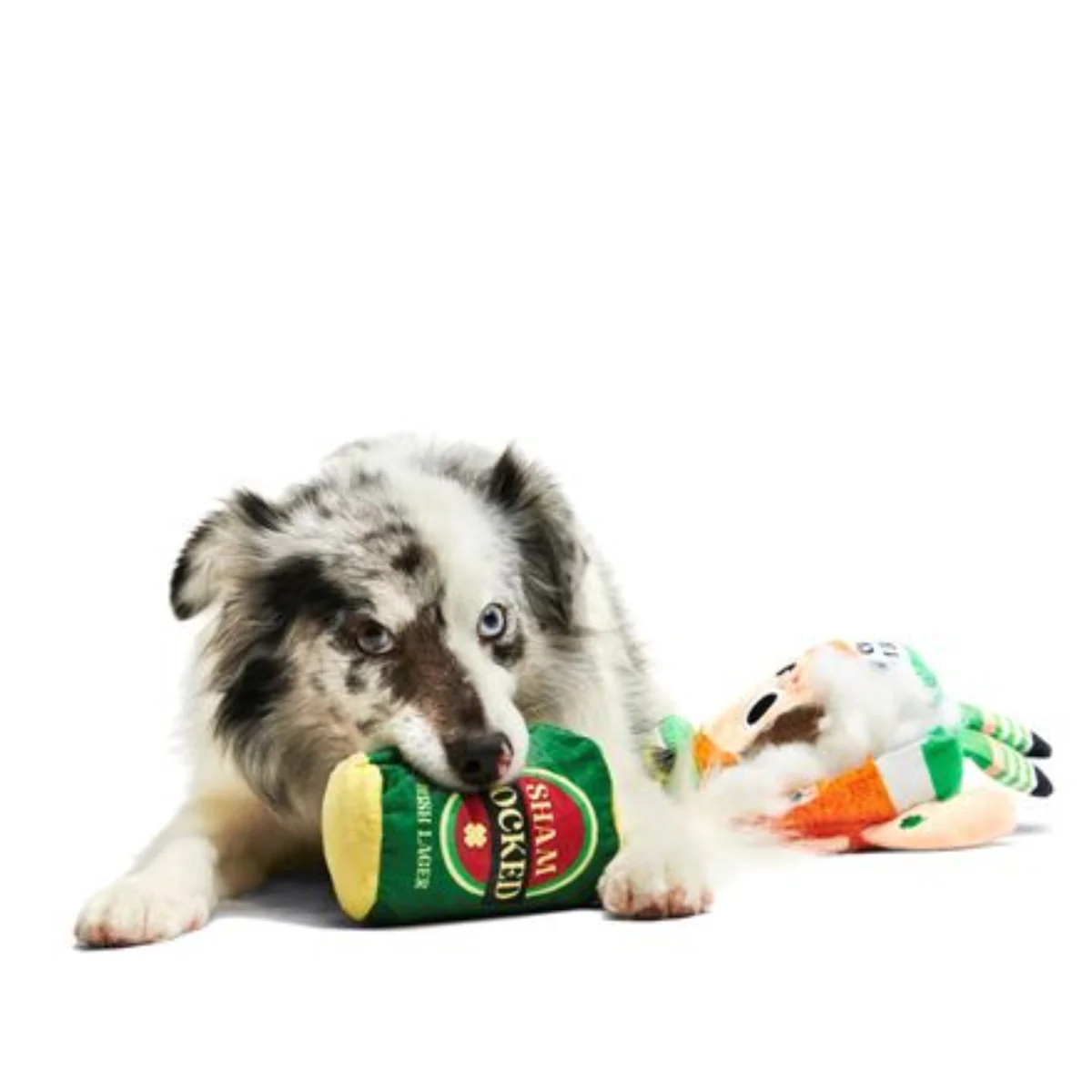 Lick Me Leprechaun Plush 2-in-1 Rip and Reveal + Gnaw Dog Toy - Image 5